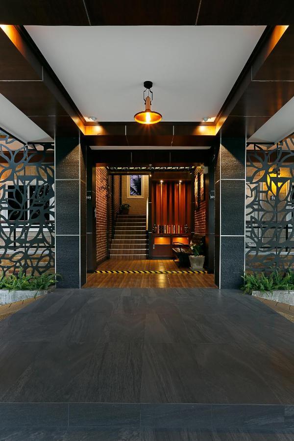 The Vega Resort Chonburi Buitenkant foto